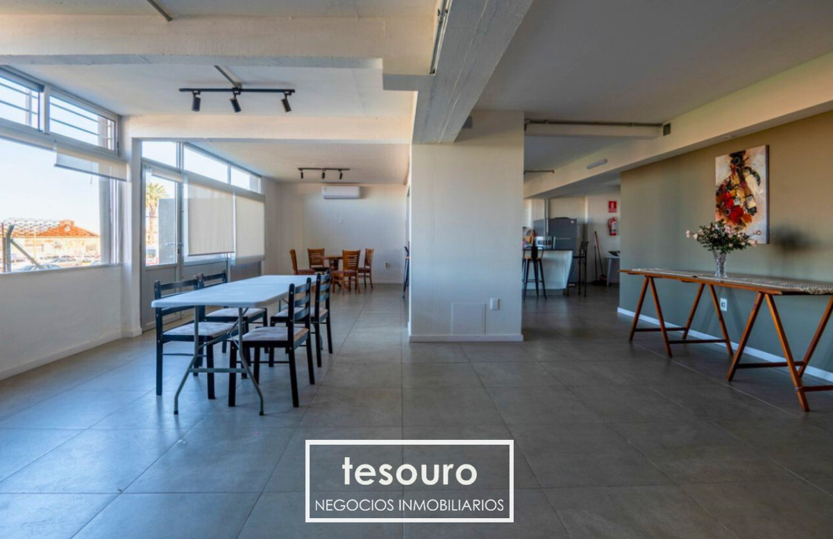 Apartamento ID.4599 - VENTA APARTAMENTO DE 1 DORMITORIO FRENTE A LA RAMBLA DE BARRIO SUR