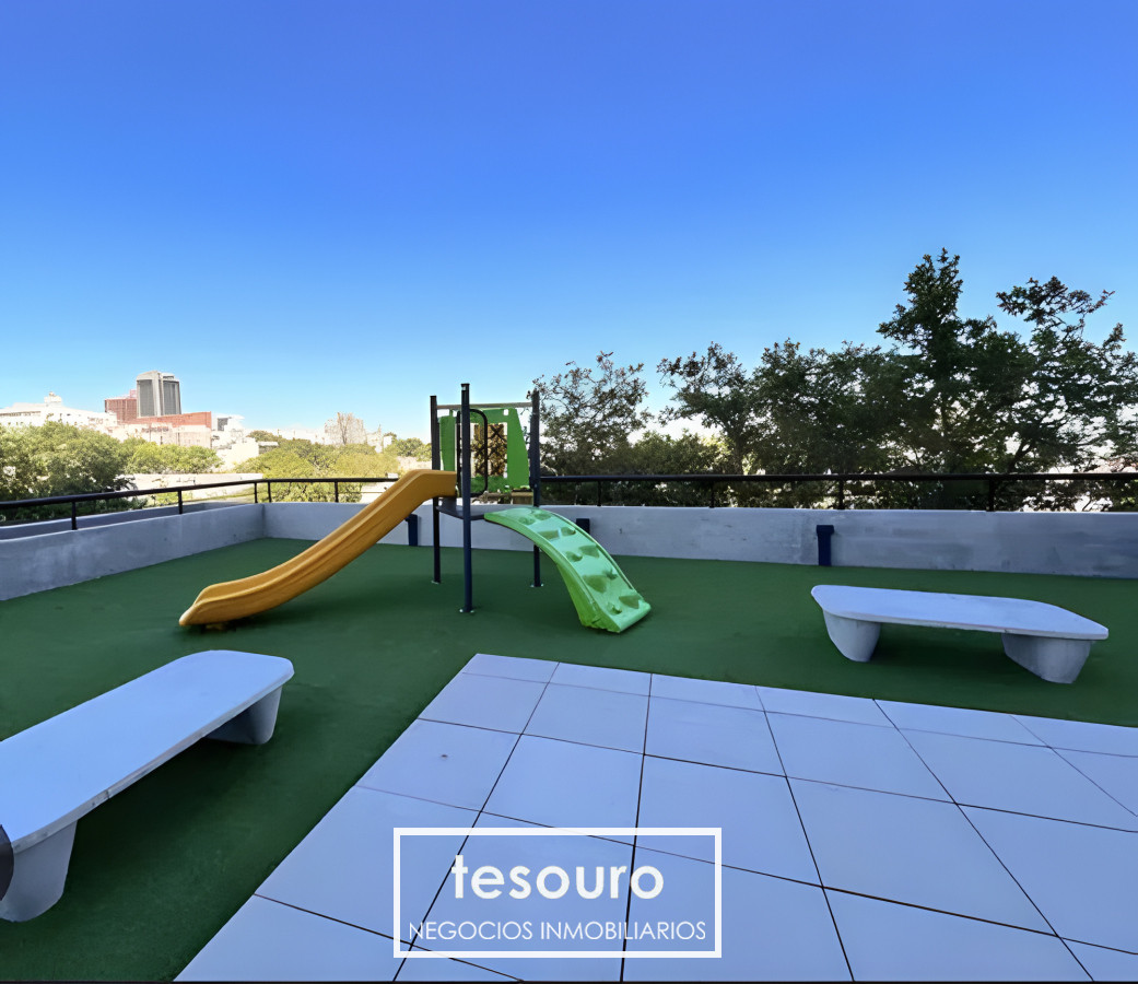 Apartamento ID.4622 - VENTA APARTAMENTO DE 1 DORMITORIO CON VISTA AL MAR