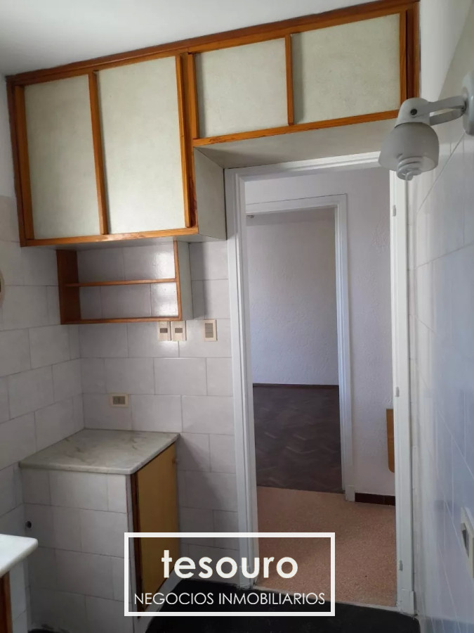 Apartamento ID.4196 - Venta Apartamento de 2 Dormitorios Con renta en Buceo