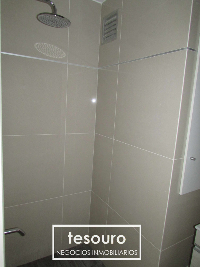 Apartamento ID.3660 - Alquiler 1 Dormitorio piso alto
