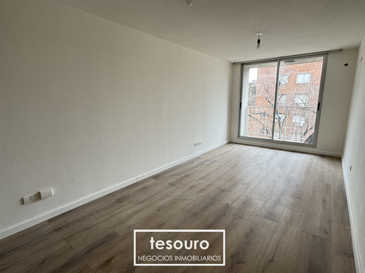 Apartamento ID.4861 - Alquiler Monoambiente en Parque Batlle