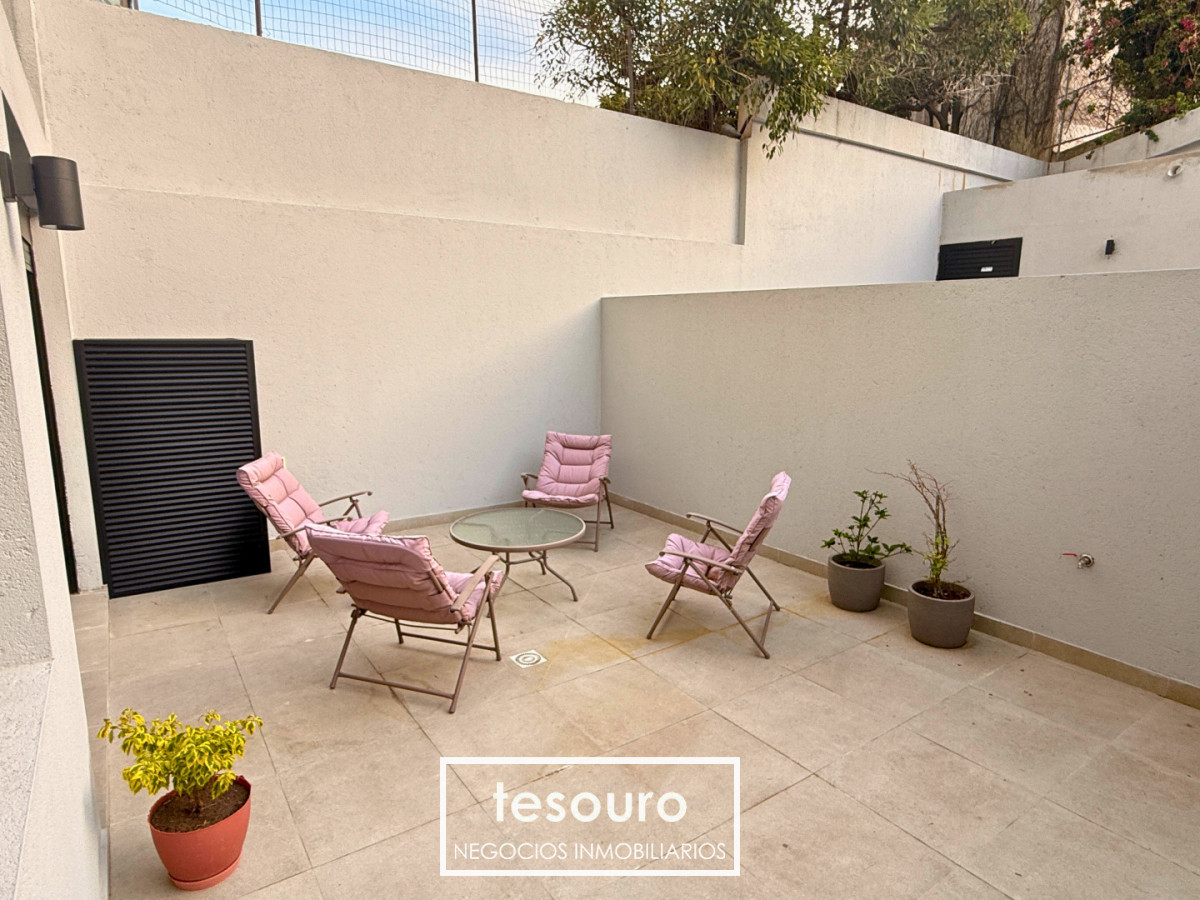 Apartamento ID.5467 - ALQUILER APARTAMENTO DE 1 DORMITORIO CON PATIO EN POCITOS