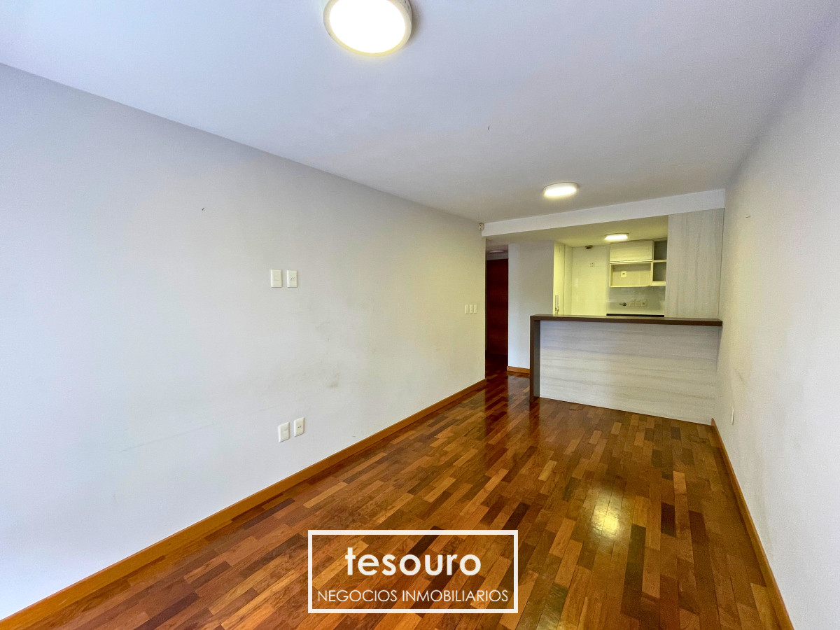Apartamento ID.4612 - VENTA APARTAMENTO DE 1 DORMITORIO EN POCITOS PRÓXIMO A LA FACULTAD DE ARQUITECTURA 