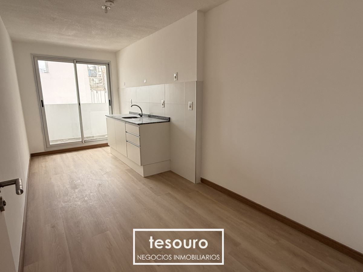 Apartamento ID.5493 - Alquiler Apartamento 1 Dormitorio en Tres Cruces