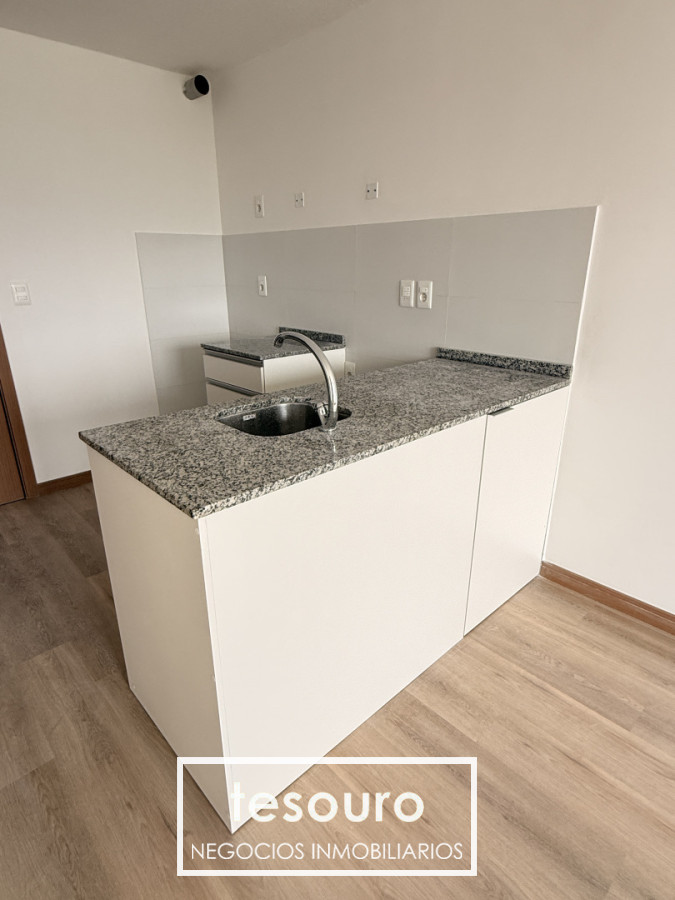 Apartamento ID.5492 - Alquiler de apartamento 1 Dormitorio en Tres Cruces