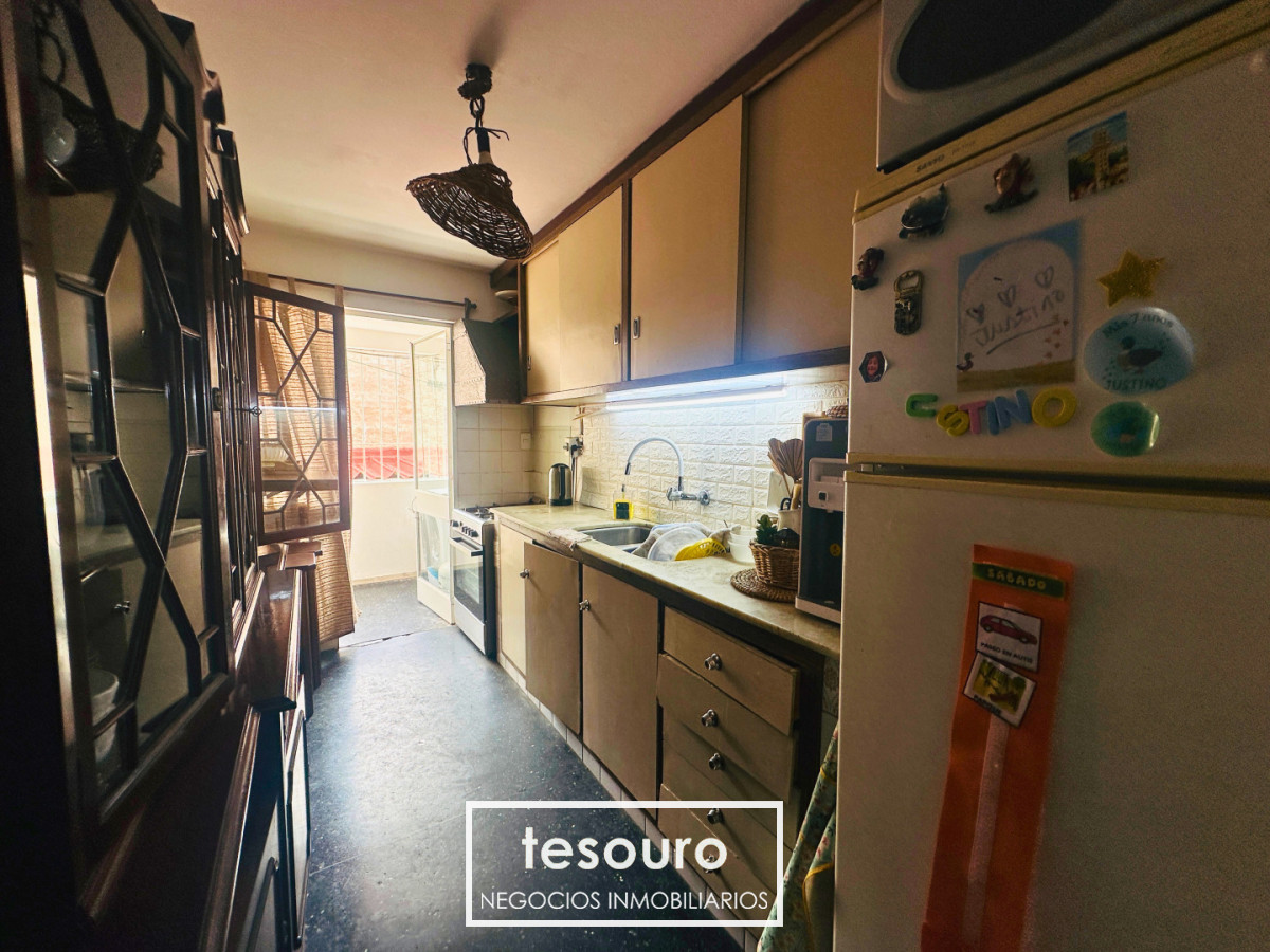 Apartamento ID.5440 - VENTA APARTAMENTO DE 3 DORMITORIOS EN POCITOS PRÓXIMO A LA RAMBLA