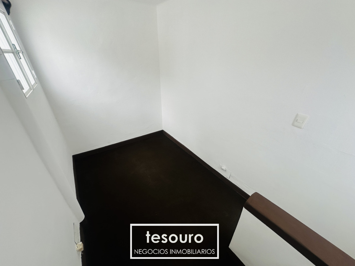 Apartamento ID.5430 - VENTA APARTAMENTO 2 DORMITORIOS CON AZOTEA EXCLUSIVA EN PALERMO