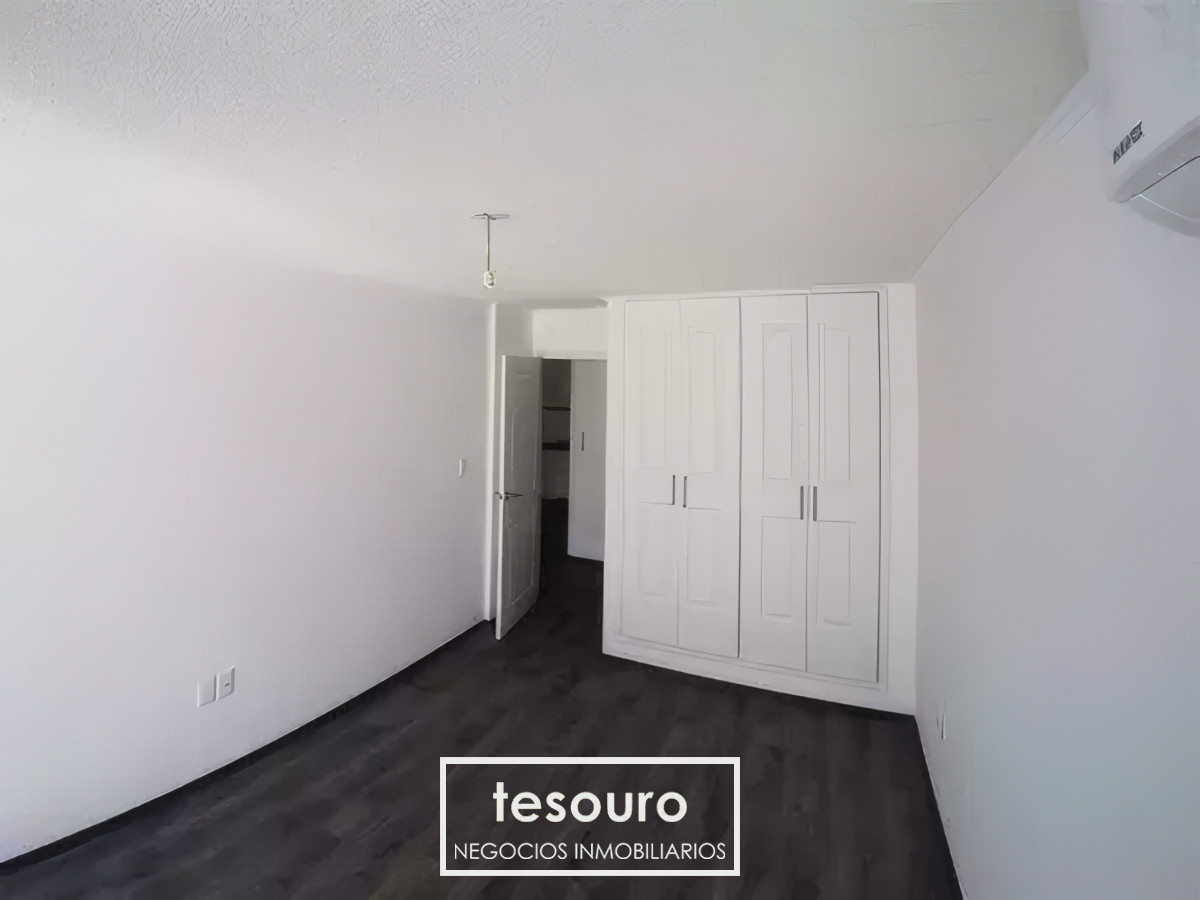 Apartamento ID.4609 - ALQUILER APARTAMENTO DE 1 DORMITORIO EN POCITOS CON GRAN PATIO