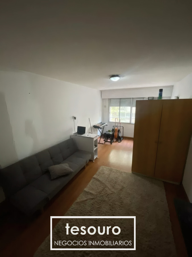 Apartamento ID.4669 - VENTA MONOAMBIENTE AMOBLADO EN POCITOS A METROS DE LA RAMBLA