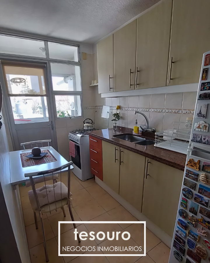 Apartamento ID.4593 - ALQUILER APARTAMENTO AMOBLADO EN POCITOS PROXIMO A LA RAMBLA