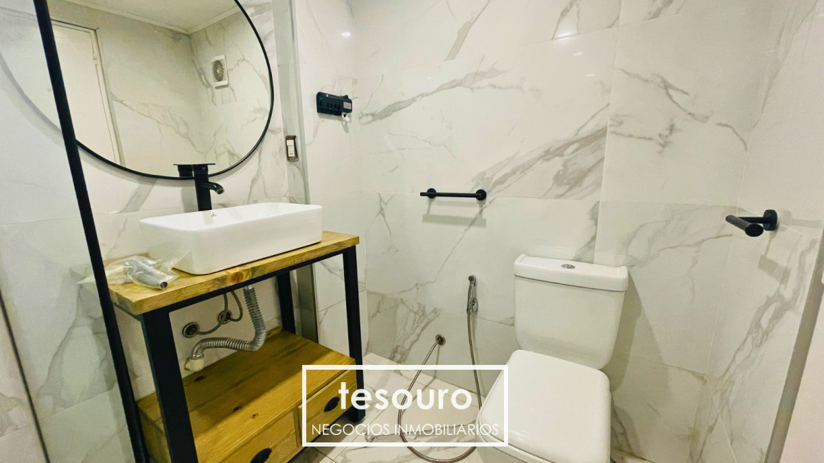 Apartamento ID.4850 - VENTA APARTAMENTO DE 3 DORMITORIOS EN BUCEO SOBRE AV. ITALIA