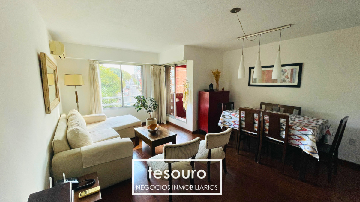 Apartamento ID.4833 - VENTA APARTAMENTO DE 3 DORMITORIOS EN PALERMO A PASOS DE LA RAMBLA