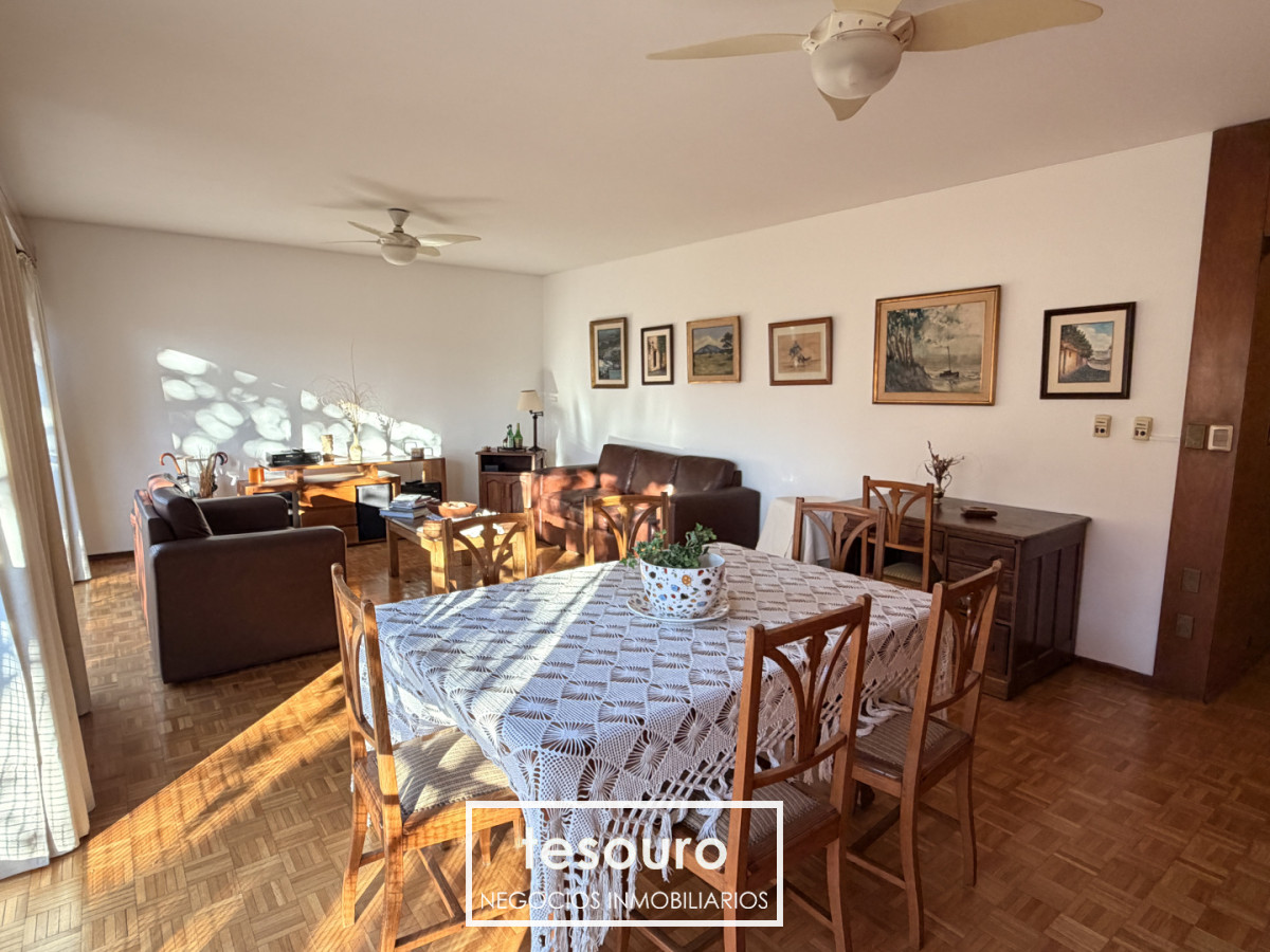 Apartamento ID.5539 - Apartamento en alquiler de 3 dormitorios y servicio en Centro