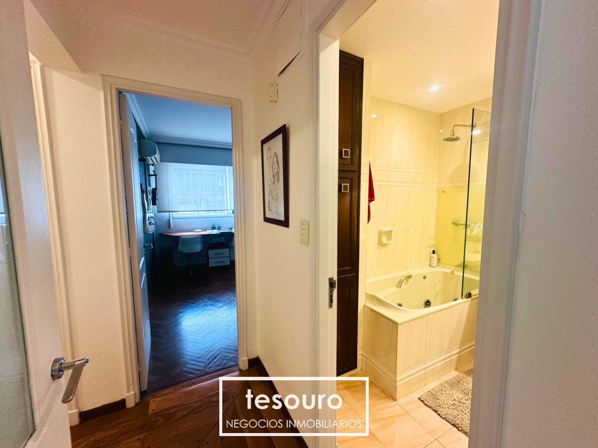 Apartamento ID.5681 - ALQUILER APARTAMENTO DE 3 DORMITORIOS Y SERVICIO EN POCITOS