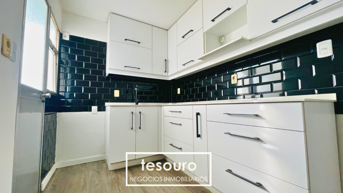 Apartamento ID.4850 - VENTA APARTAMENTO DE 3 DORMITORIOS EN BUCEO SOBRE AV. ITALIA