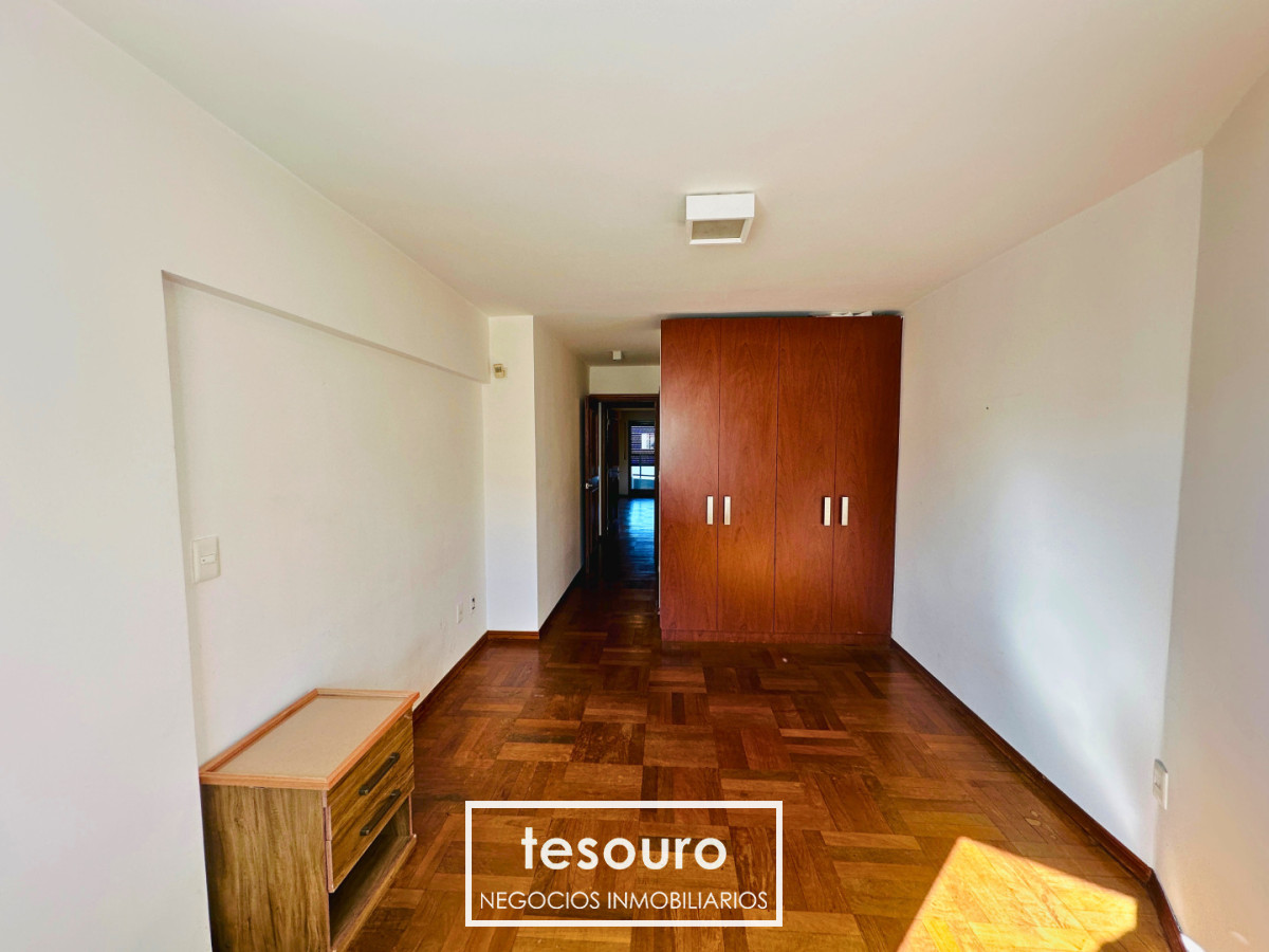 Apartamento ID.5505 - ALQUILER APARTAMENTO DE 2 DORMITORIOS FRENTE AL MAR EN MALVÍN
