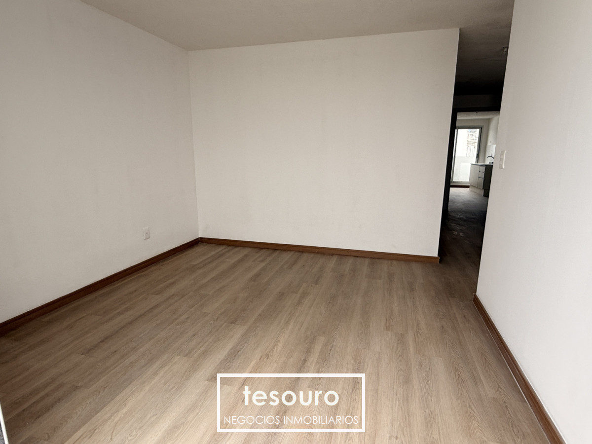 Apartamento ID.5493 - Alquiler Apartamento 1 Dormitorio en Tres Cruces
