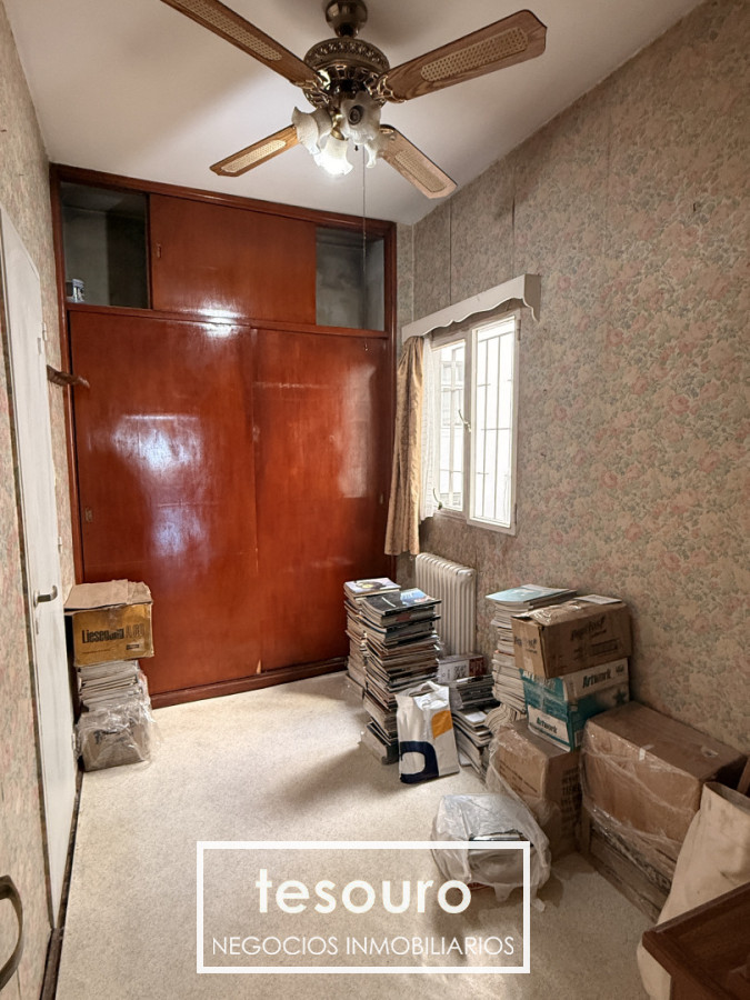 Apartamento ID.5450 - Venta de apartamento 2 dormitorios y servicio en Pocitos