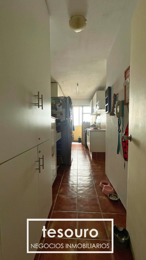 Apartamento ID.4654 - VENTA APARTAMENTO DE 3 DORMITORIOS EN POCITOS PRÓXIMO A LA RAMBLA