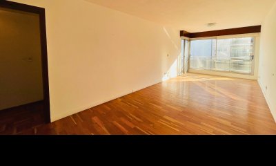 VENTA APARTAMENTO DE 3 DORMITORIOS EN VILLA BIARRITZ