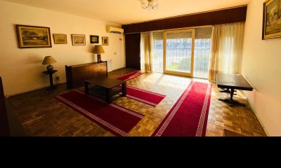 VENTA APARTAMENTO DE 3 DORMITORIOS EN POCITOS PRÓXIMO A RAMBLA