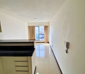 VENTA MONOAMBIENTE EN CORDÓN SOBRE AV. 18 DE JULIO
