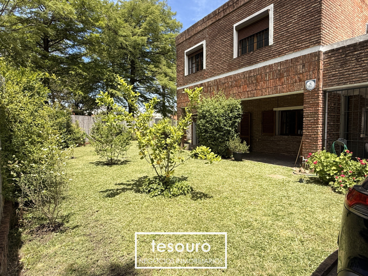 Casa ID.5247 - Alquiler casa de 4 dormitorios en Punta Gorda