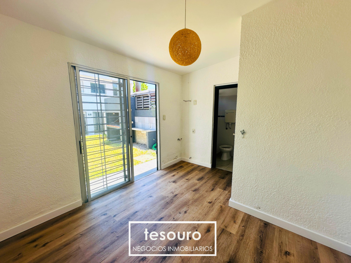 Casa ID.5355 - VENTA CASA EN PH DE 3 DORMITORIOS EN MALVÍN