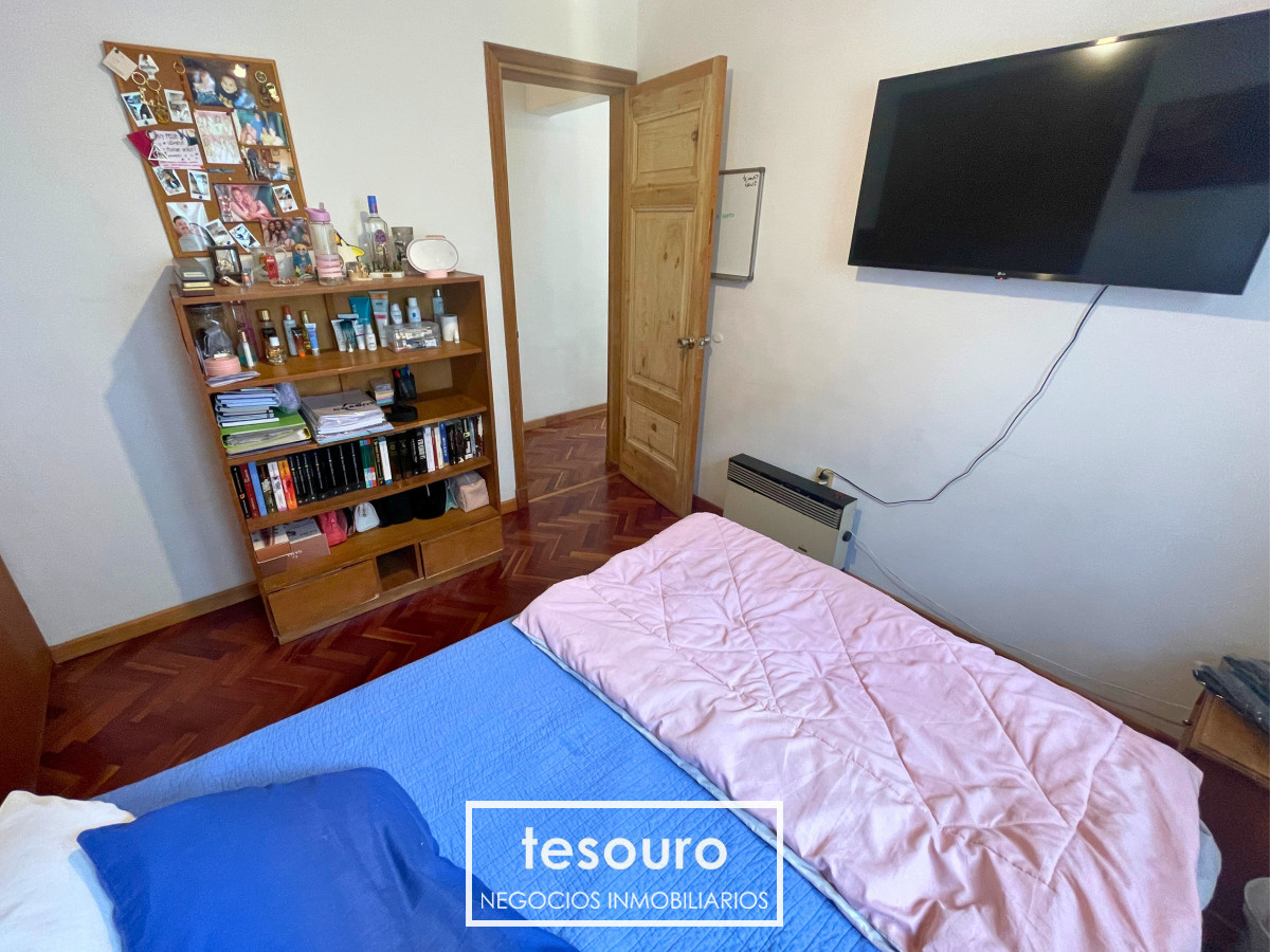 Casa ID.4660 - VENTA CASA DE 4 DORMITORIOS CON PISCINA Y BARBACOA EN MALVÍN