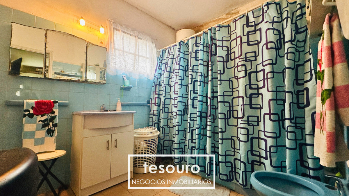 Casa ID.4983 - VENTA CASA CON APARTAMENTO INDEPENDIENTE EN BUCEO PRÓXIMO A AVENIDA ITALIA