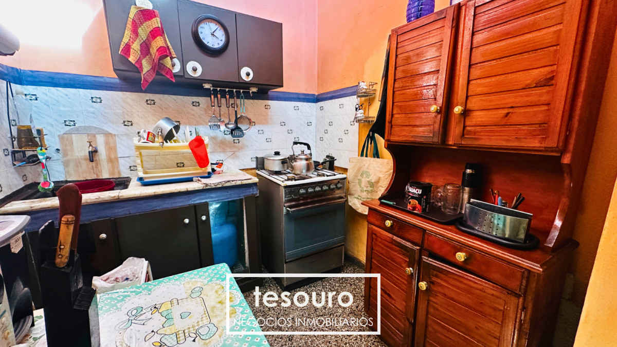 Casa ID.5116 - VENTA CASA DE 2 DORMITORIOS MAS APARTAMENTO DE 2 DORMITORIOS