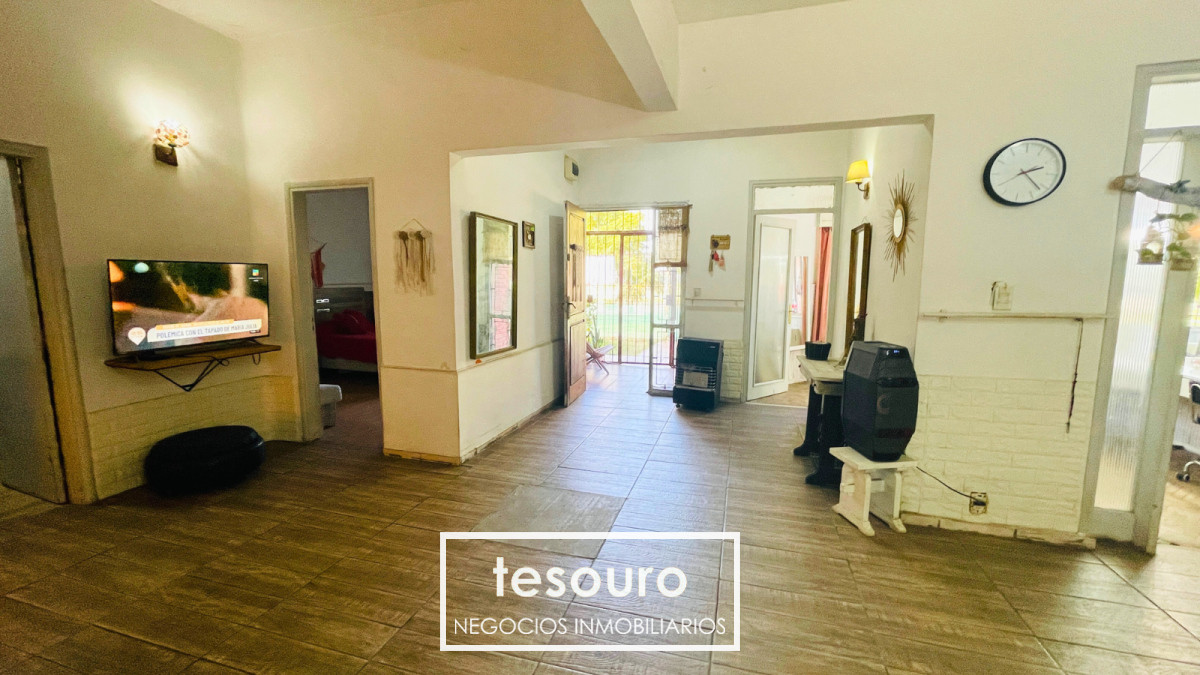 Casa ID.4887 - VENTA CASA DE 3 DORMITORIOS MÁS LOCAL Y CABAÑA EN LA BLANQUEADA