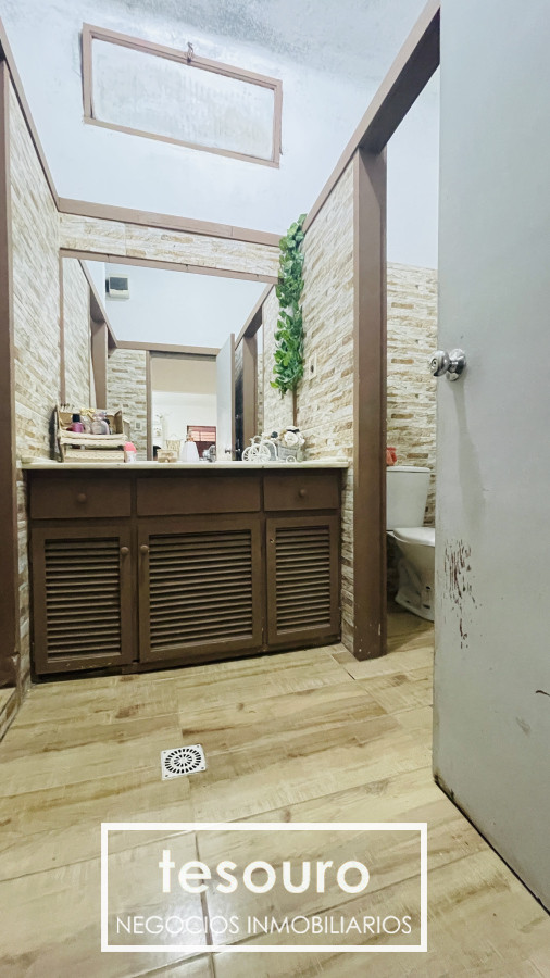 Casa ID.4887 - VENTA CASA DE 3 DORMITORIOS MÁS LOCAL Y CABAÑA EN LA BLANQUEADA