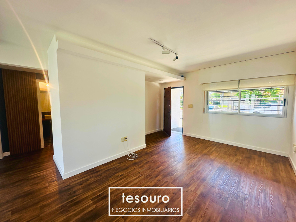 Casa ID.5355 - VENTA CASA EN PH DE 3 DORMITORIOS EN MALVÍN