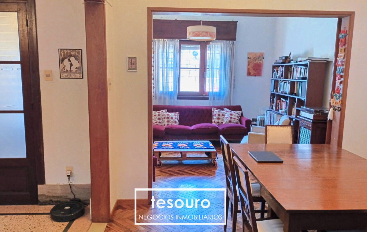 Casa ID.4867 - VENTA CASA DE 2 DORMITORIOS EN LARRAÑAGA PRÓXIMO A BV. ARTIGAS Y GARIBALDI
