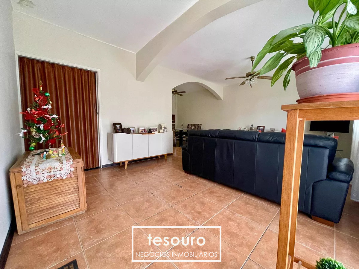 Casa ID.4512 - VENTA CASA DE 4 DORMITORIOS EN BUCEO