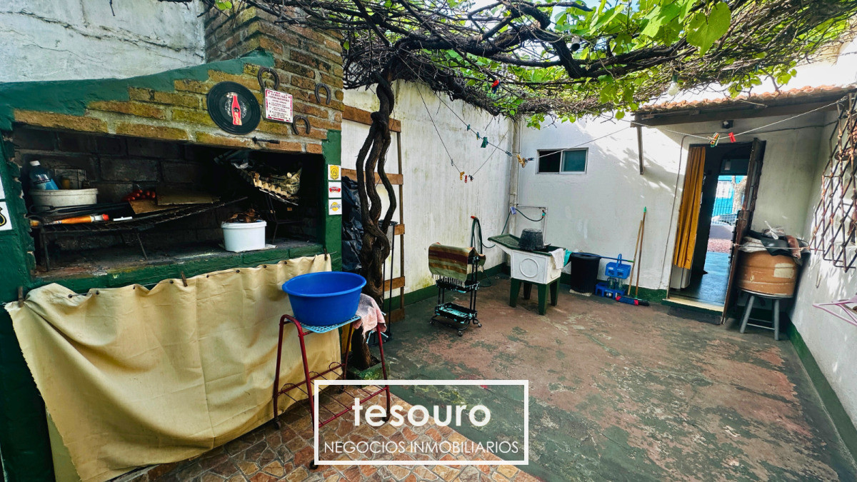 Casa ID.5116 - VENTA CASA DE 2 DORMITORIOS MAS APARTAMENTO DE 2 DORMITORIOS