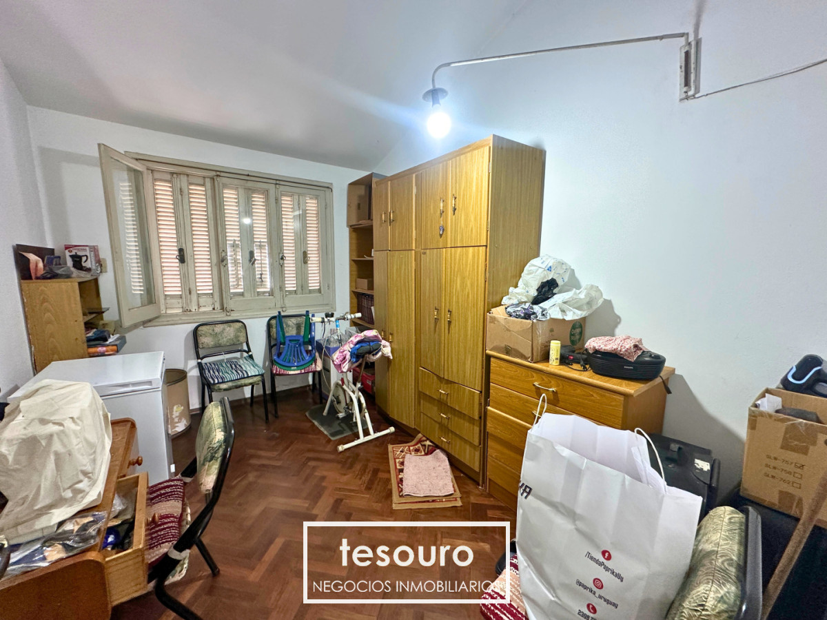 Casa ID.5410 - VENTA 3 CASAS EN MISMO PADRÓN EN MALVÍN NORTE PRÓXIMO A BUCEO