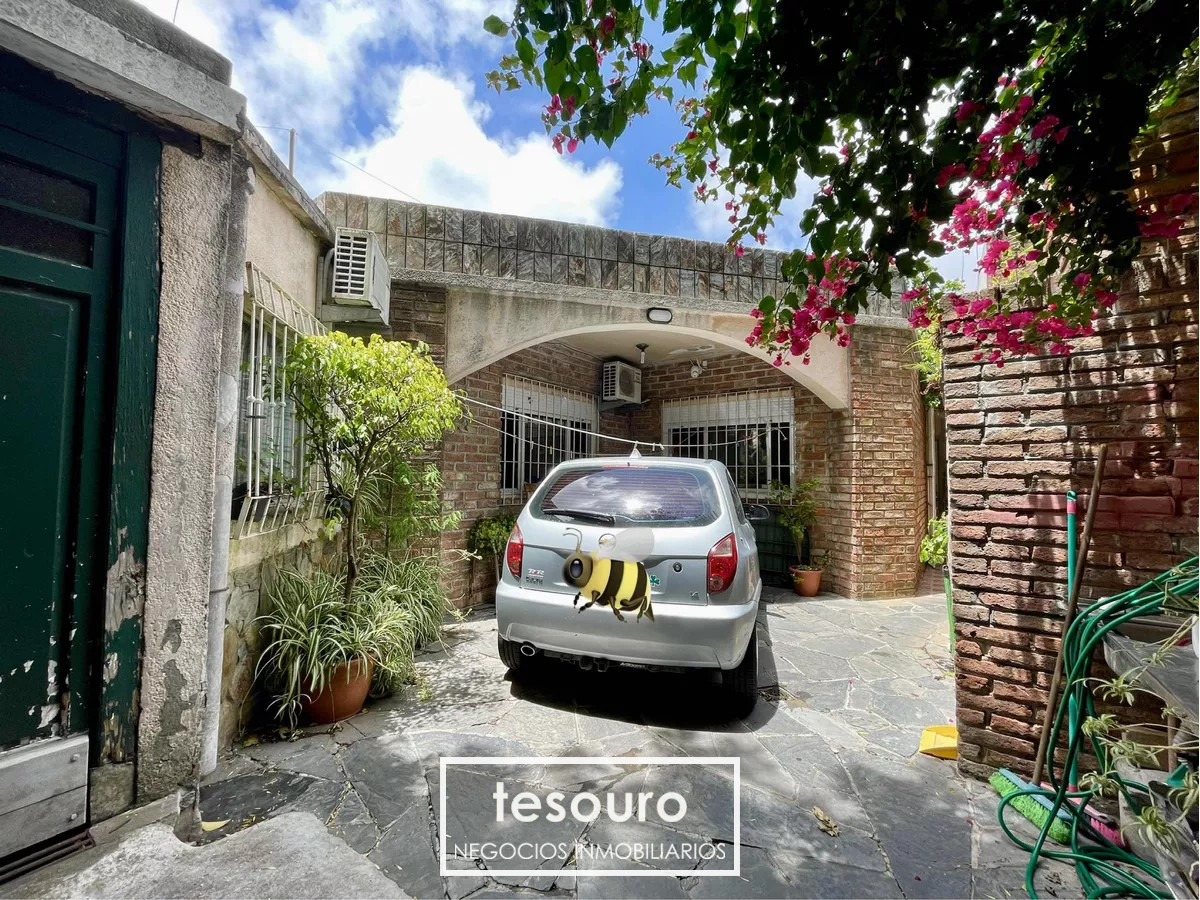 Casa ID.4512 - VENTA CASA DE 4 DORMITORIOS EN BUCEO