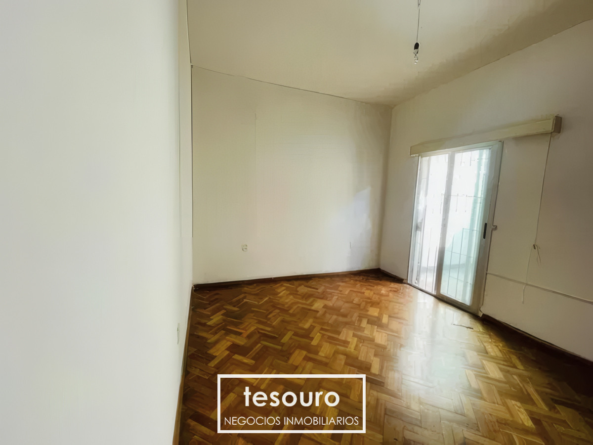 Casa ID.4774 - VENTA PH DE 1 DORMITORIO PRÓXIMO A TRES CRUCES
