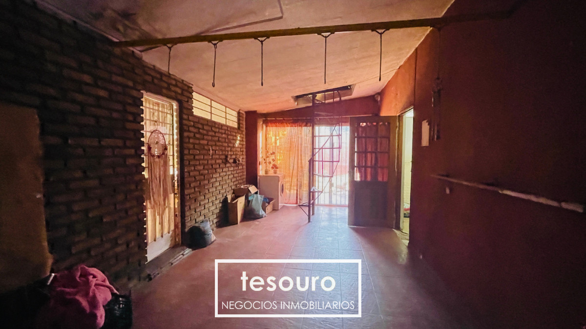 Casa ID.4887 - VENTA CASA DE 3 DORMITORIOS MÁS LOCAL Y CABAÑA EN LA BLANQUEADA