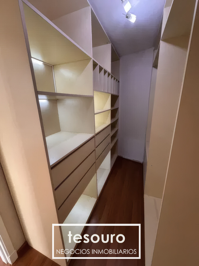 Casa ID.4839 - ALQUILER CASA DE 3 DORMITORIOS EN POCITOS NUEVO PRÓXIMO A MONTEVIDEO SHOPPING