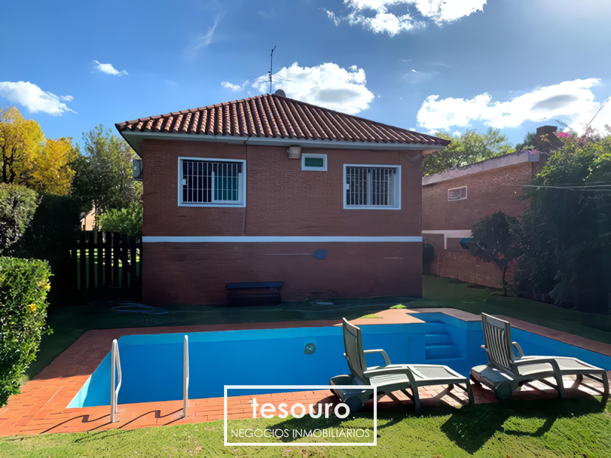 Casa ID.4580 - VENTA CASA DE 3 DORMITORIOS EN CARRASCO NORTE PROXIMO A AVENIDA ITALIA