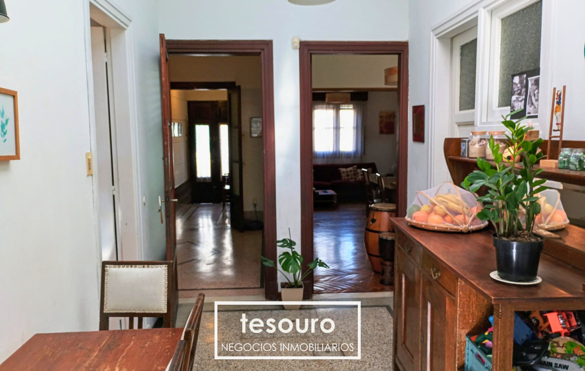 Casa ID.4867 - VENTA CASA DE 2 DORMITORIOS EN LARRAÑAGA PRÓXIMO A BV. ARTIGAS Y GARIBALDI