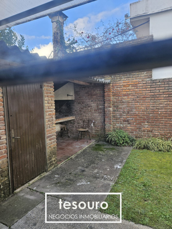 Casa ID.5724 - Alquiler Casa de 4 dormitorios en Malvin