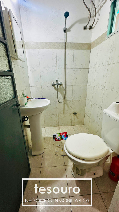 Casa ID.5116 - VENTA CASA DE 2 DORMITORIOS MAS APARTAMENTO DE 2 DORMITORIOS