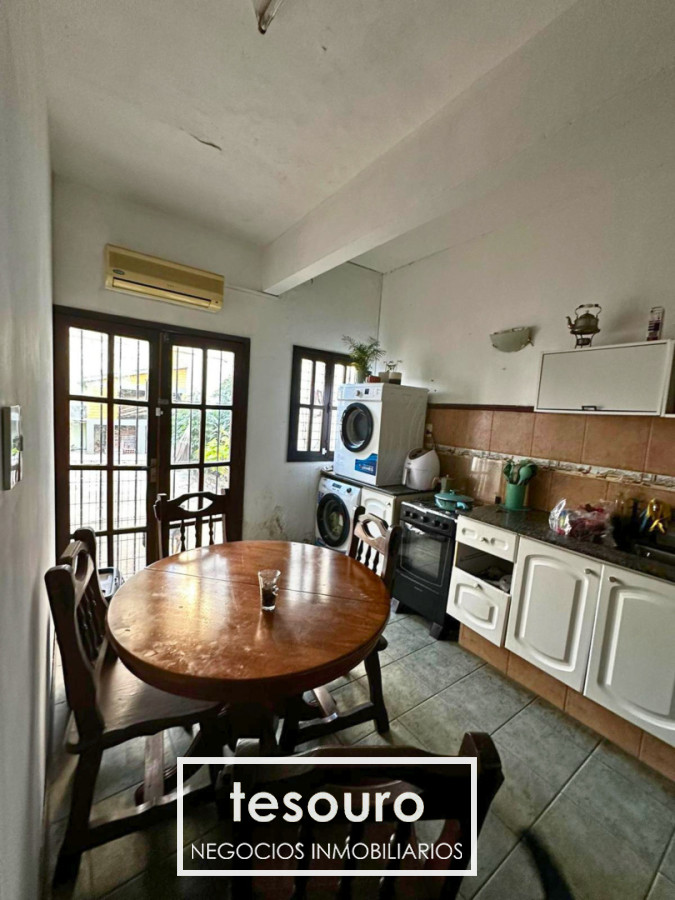 Casa ID.5528 - VENTA CASA DE 3 DORMITORIOS EN BRAZO ORIENTAL