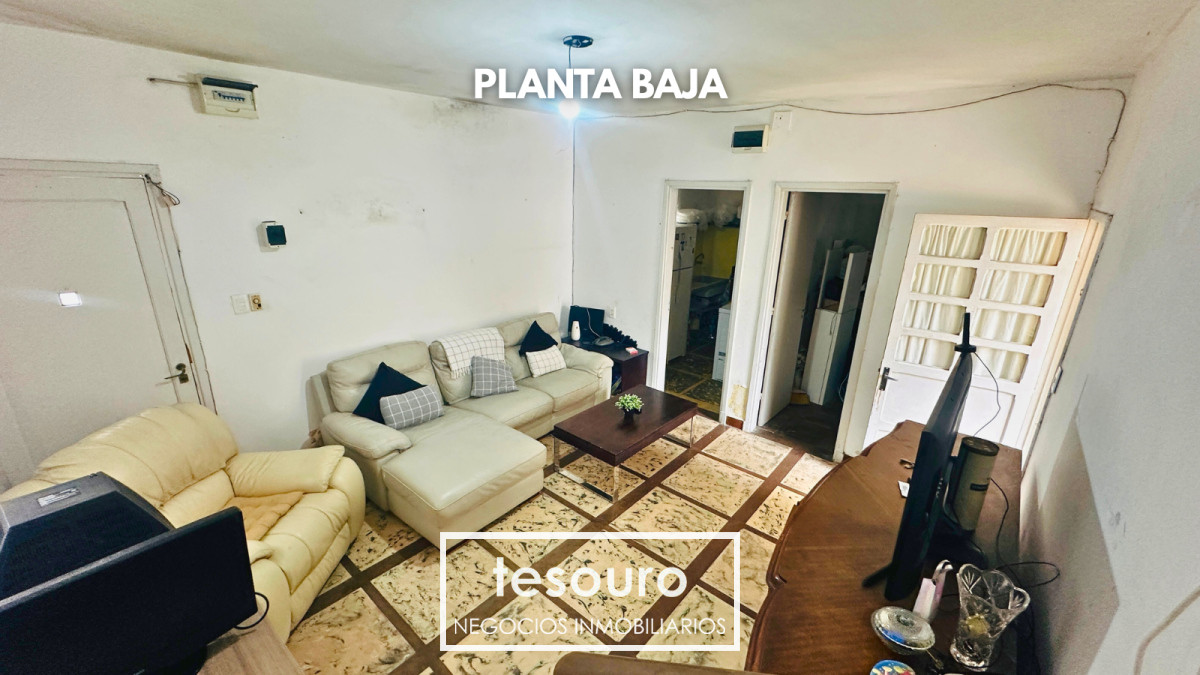 Casa ID.4983 - VENTA CASA CON APARTAMENTO INDEPENDIENTE EN BUCEO PRÓXIMO A AVENIDA ITALIA