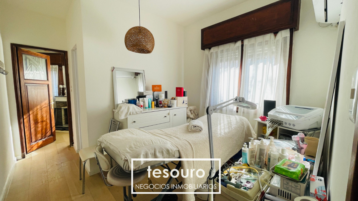 Casa ID.4893 - VENTA CASA DE 2 DORMITORIOS EN POCITOS