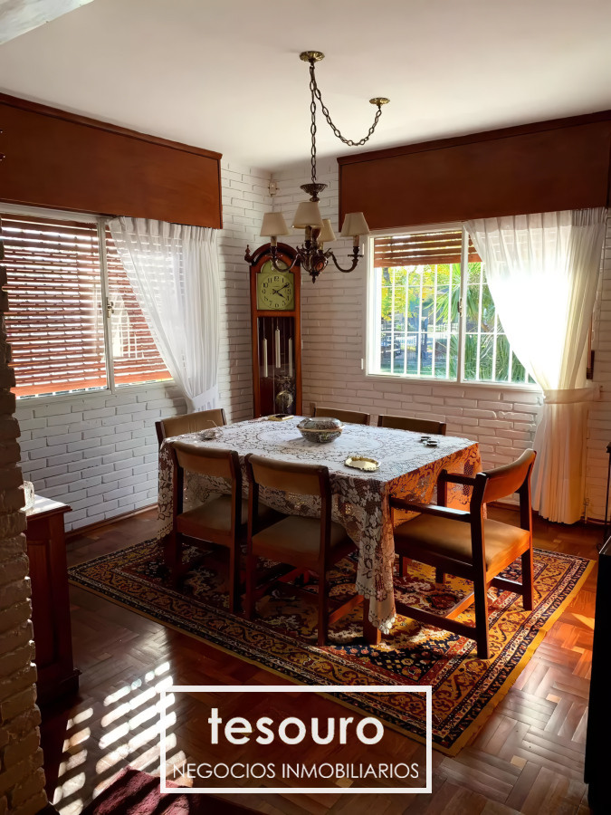 Casa ID.4580 - VENTA CASA DE 3 DORMITORIOS EN CARRASCO NORTE PROXIMO A AVENIDA ITALIA